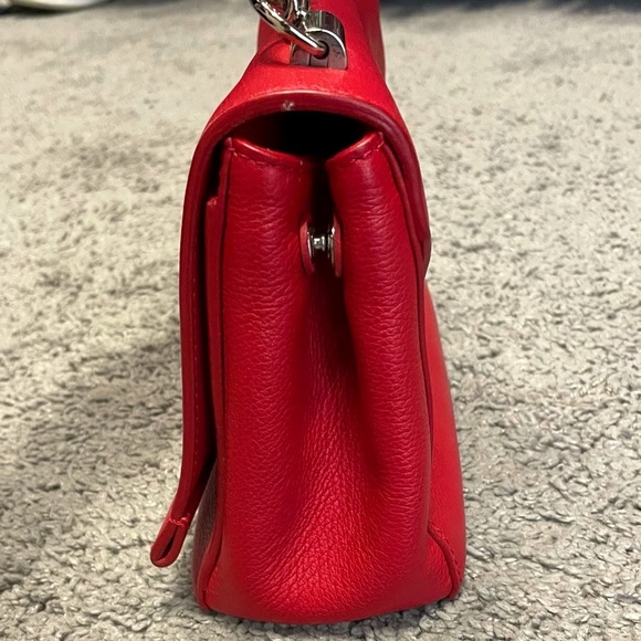 RARE Louis Vuitton Lockme 2 BB Leather red Handbag leather LIKE NEW - Picture 11 of 12